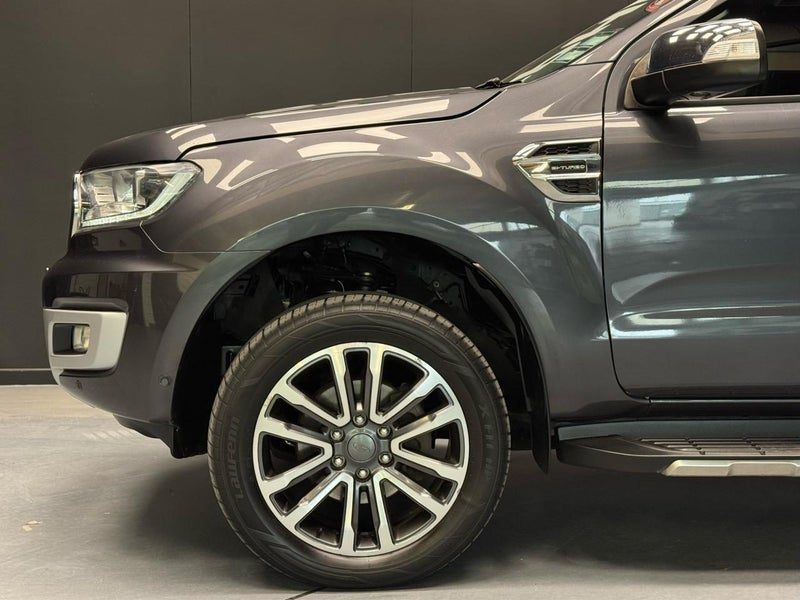2021 Ford Everest Titanium, photo 3