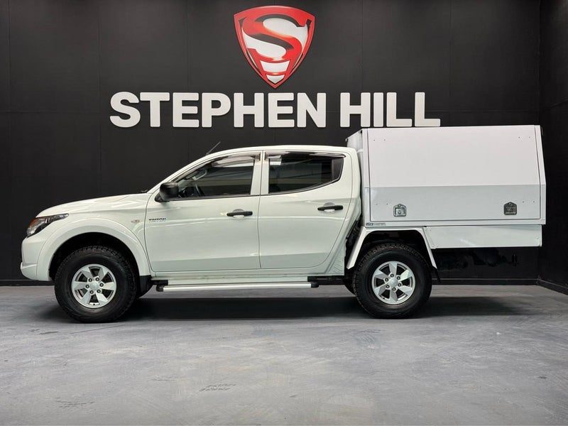 2018 Mitsubishi Triton GLX D/Cab 4WD Boxbody, photo 2