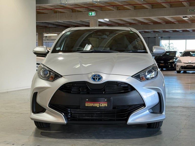 2021 Toyota Yaris Hybrid X, photo 2