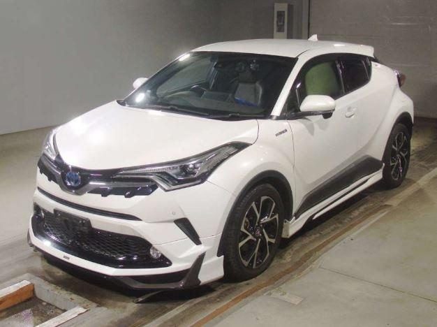 2017 Toyota C-HR HYBRID G-LED, photo 2
