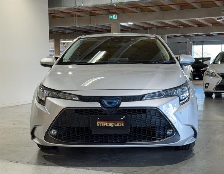2020 Toyota Corolla Touring Hybrid G-X Plus, photo 2