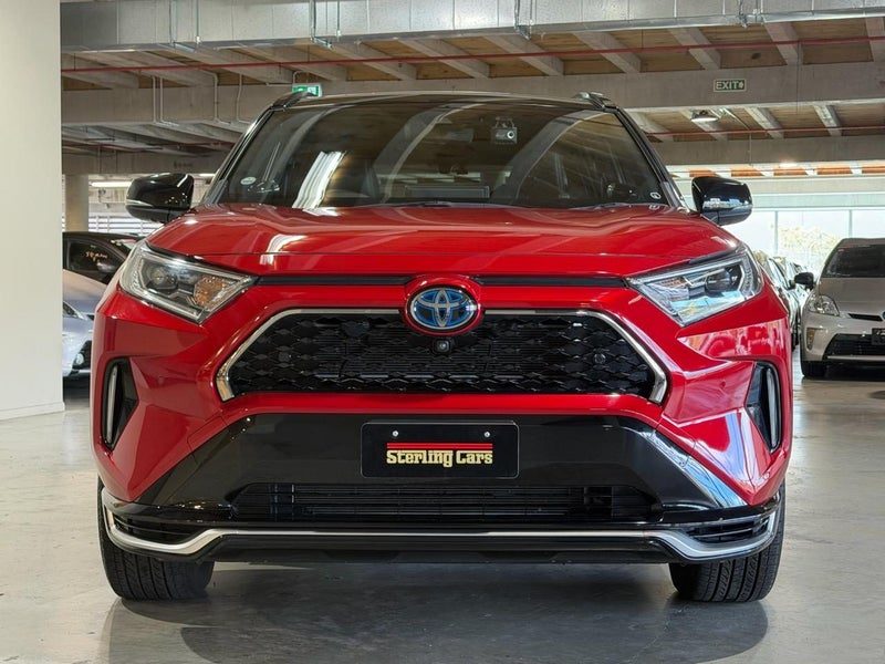 2021 Toyota RAV4 Black-Tone PHV, photo 2