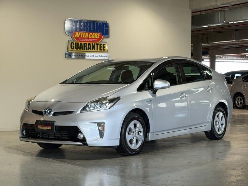 2015 Toyota Prius S -Grade, photo 3