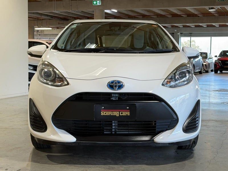 2019 Toyota Aqua L-Grade, photo 2