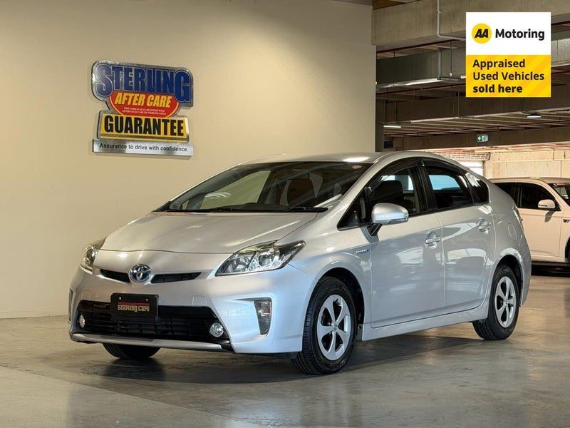 2015 Toyota Prius S -Grade, photo 3