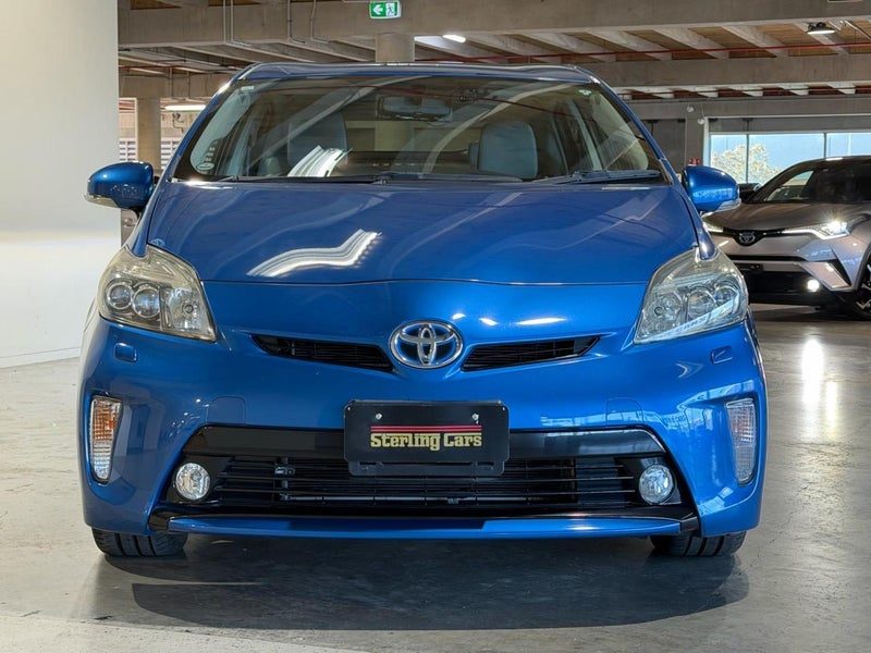 2013 Toyota Prius S -Touring Selection Mycoorde, photo 2