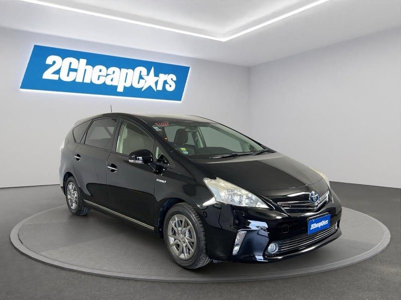 2014 Toyota Prius Alpha 7 Seater, photo 3