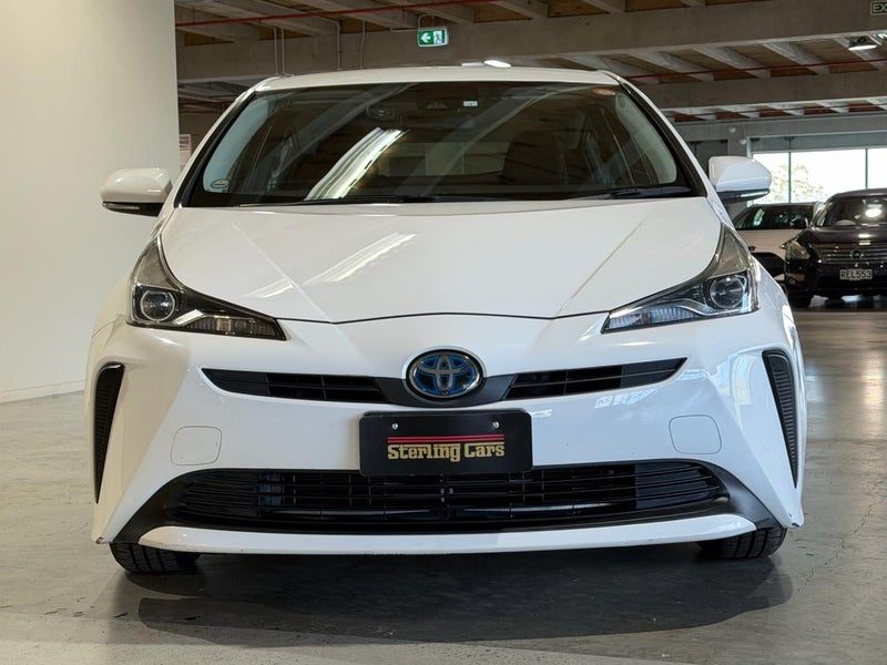 2019 Toyota Prius S -Grade, photo 2