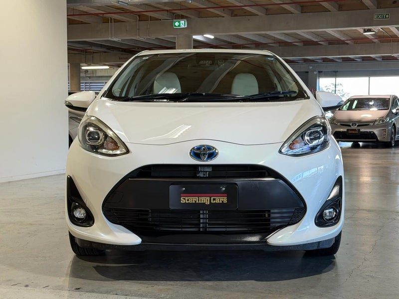 2018 Toyota Aqua G - Black soft Leather Selection, photo 2
