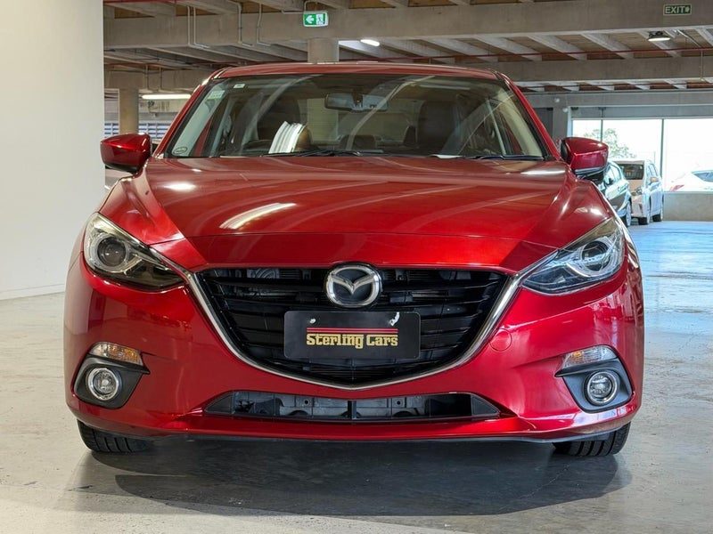 2014 Mazda Axela Hybrid S-L Package, photo 2