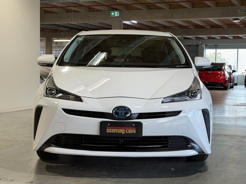 2020 Toyota Prius S -Grade, photo 2