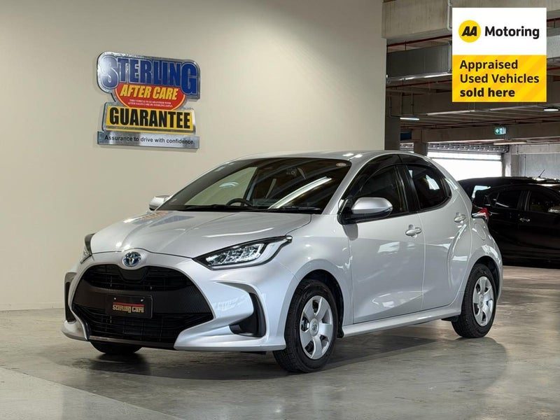 2021 Toyota Yaris Hybrid-G, photo 3