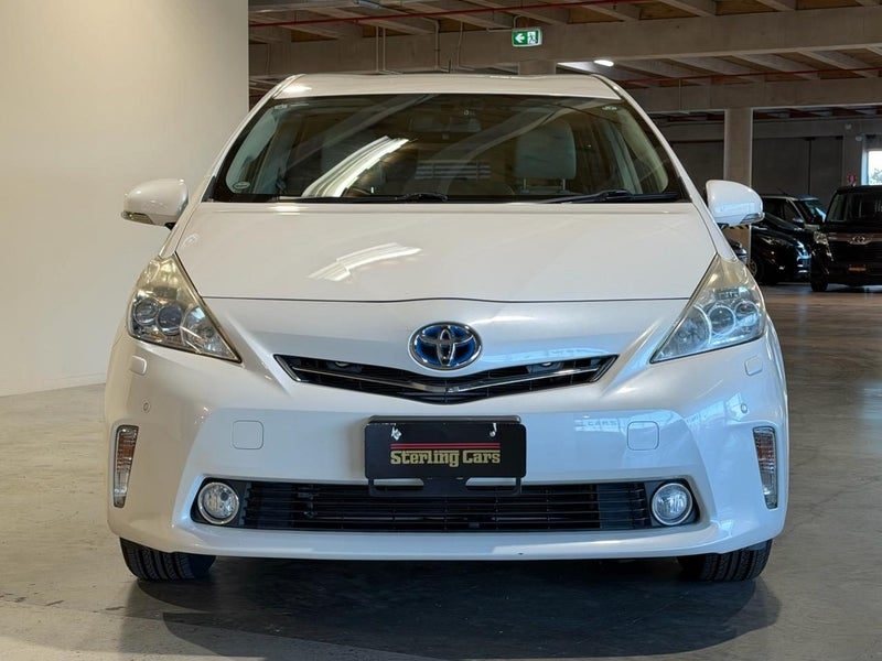 2012 Toyota Prius ALPHA G-GRADE, photo 2