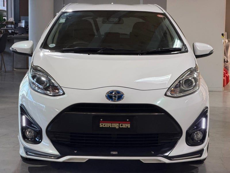 2018 Toyota Aqua S Grade, photo 2