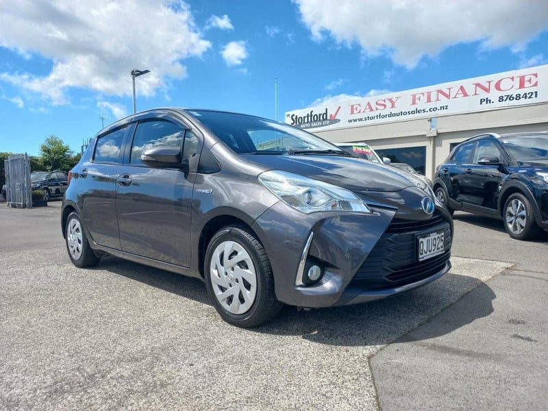 2017 Toyota Vitz HYBRID