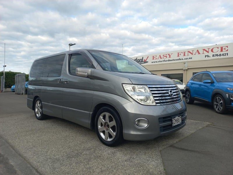 2005 Nissan Elgrand Highway Star