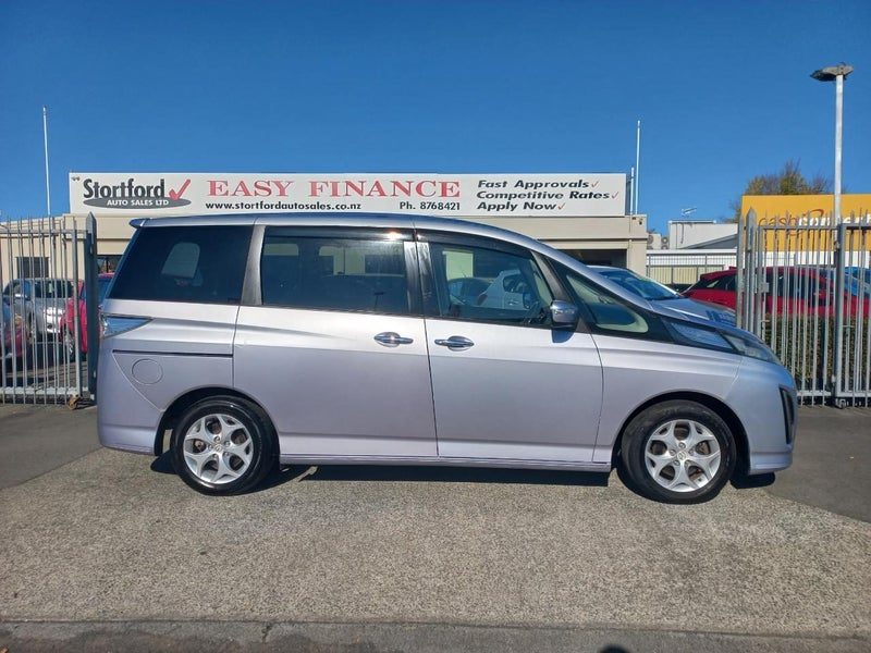 2009 Mazda Biante, photo 2