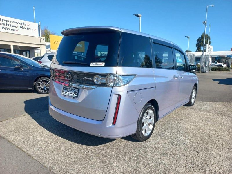 2009 Mazda Biante, photo 3