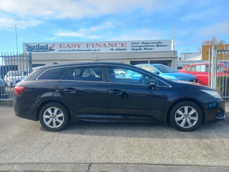 2016 Toyota Avensis, photo 2