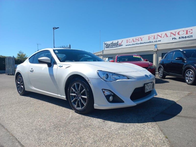 2013 Toyota 86 2.0P COUPE 6M