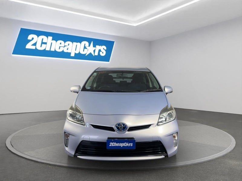 2015 Toyota Prius S, photo 2