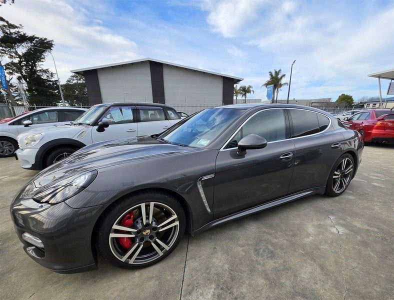 2012 Porsche Panamera Turbo S, photo 2