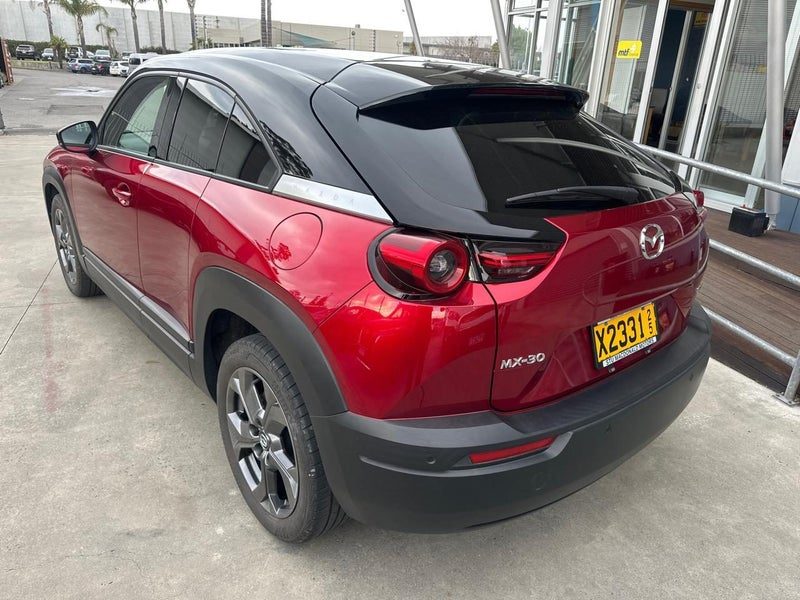 2022 Mazda MX-30 Hybrid, photo 2