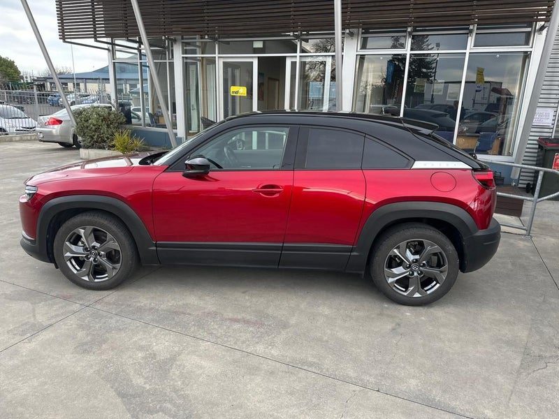 2022 Mazda MX-30 Hybrid, photo 3