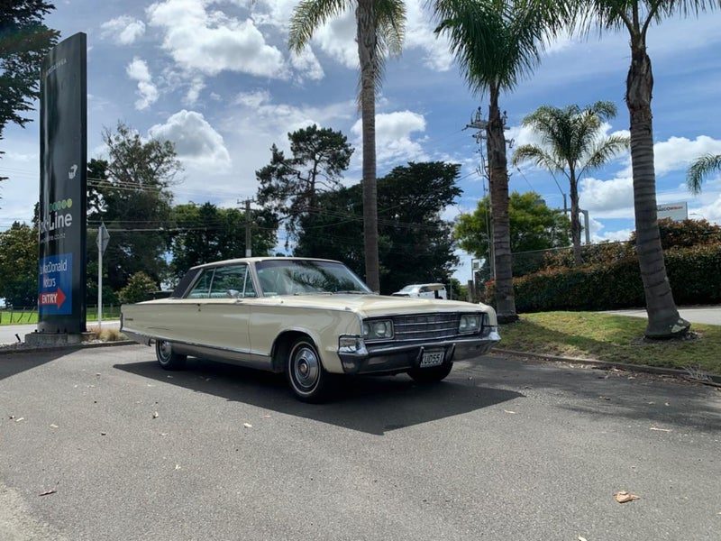 1965 Chrysler New Yorker Big Block, 2 Door Hardtop, photo 3