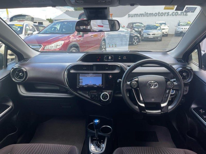 2018 Toyota Aqua G, photo 3