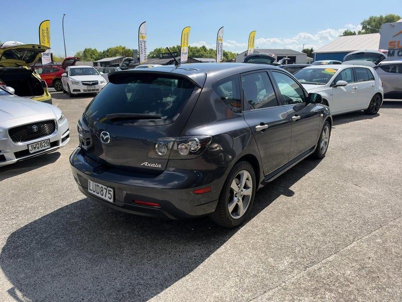 2005 Mazda Axela, photo 3