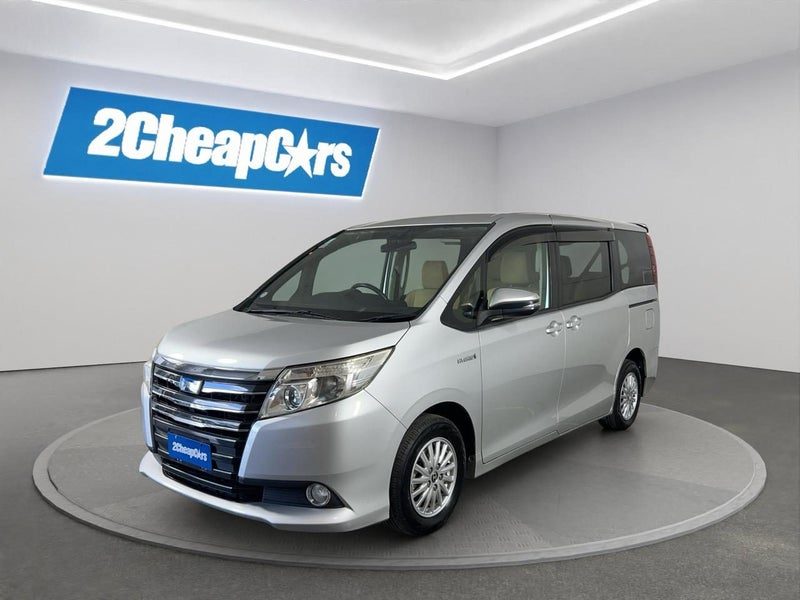 2014 Toyota Noah Hybrid G