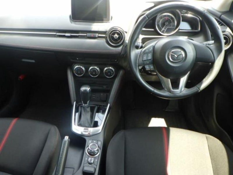 2016 Mazda Demio 13S TOURING, photo 3