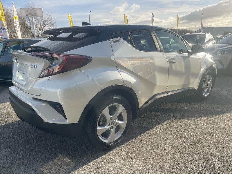 2018 Toyota C-HR HYBRID, photo 3