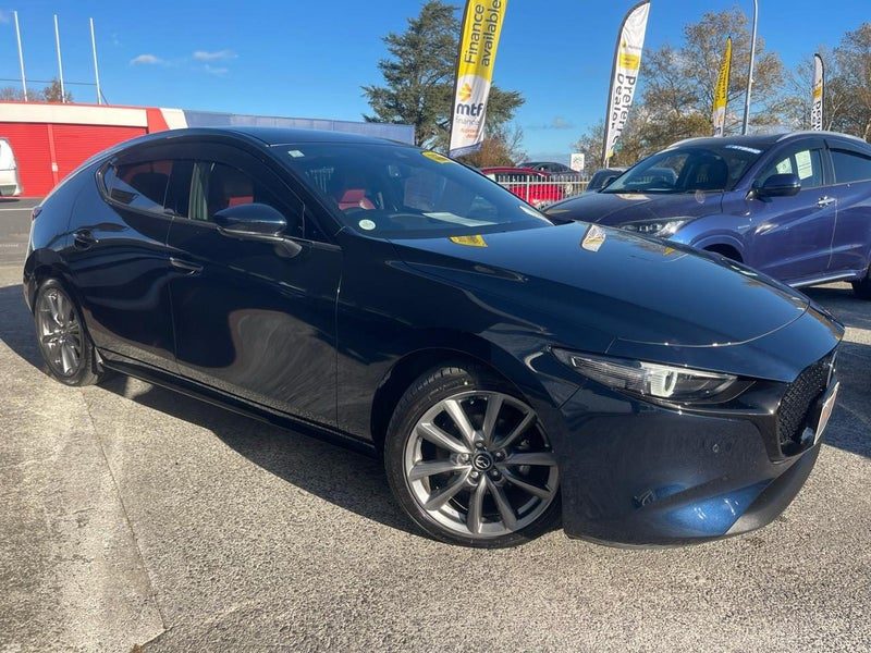 2021 Mazda 3 FASTBACK 20S BURGUNDY SELECTION