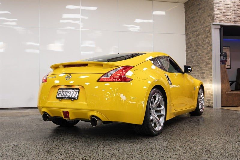 2009 Nissan Fairlady Z, photo 3