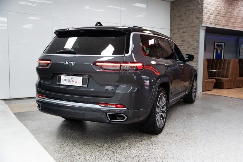 2022 Jeep Grand Cherokee SUMMIT RESERVE 3.6P, photo 3