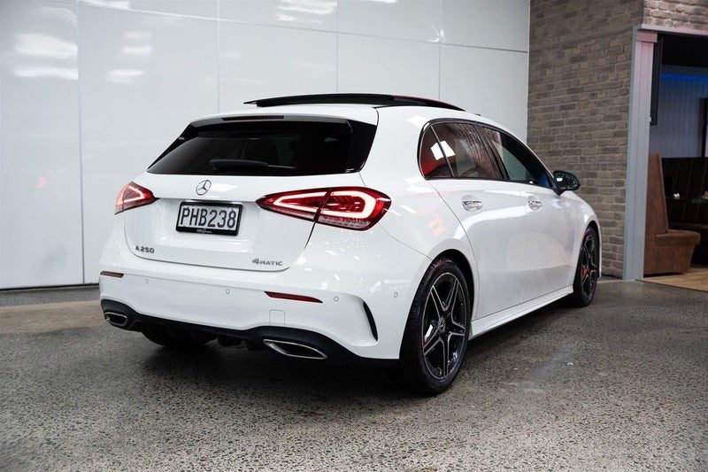 2022 Mercedes-Benz A 250 4 MATIC AMG SPORT, photo 3