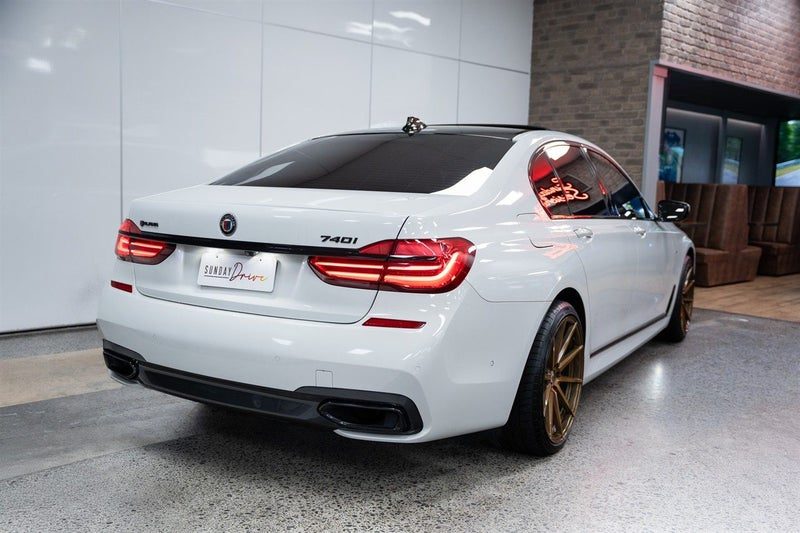 2016 BMW 740i, photo 3