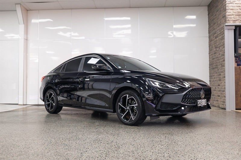 2024 MG 5 ESSENCE 1.5PT/7AT