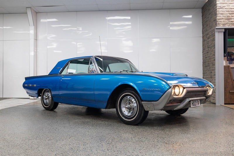 1962 Ford Thunderbird Coupe