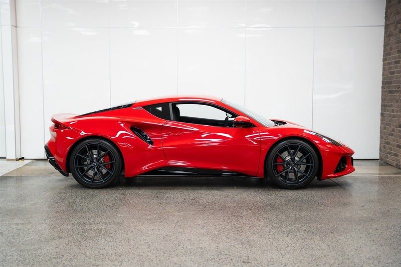 2025 Lotus Emira TURBO SE, photo 2