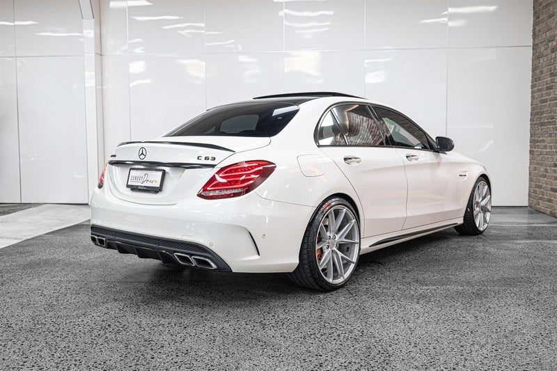 2015 Mercedes-Benz C 63 AMG BI-TURBO V8, photo 3