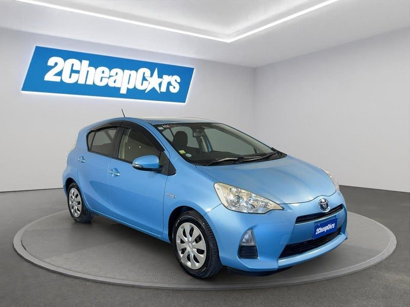 2014 Toyota Aqua S, photo 3