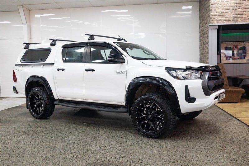 2022 Toyota Hilux SR TD DC 2.8DT