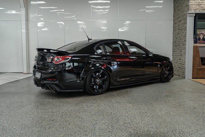 2016 Holden HSV CSPORT R8 BLKED SEDM, photo 3