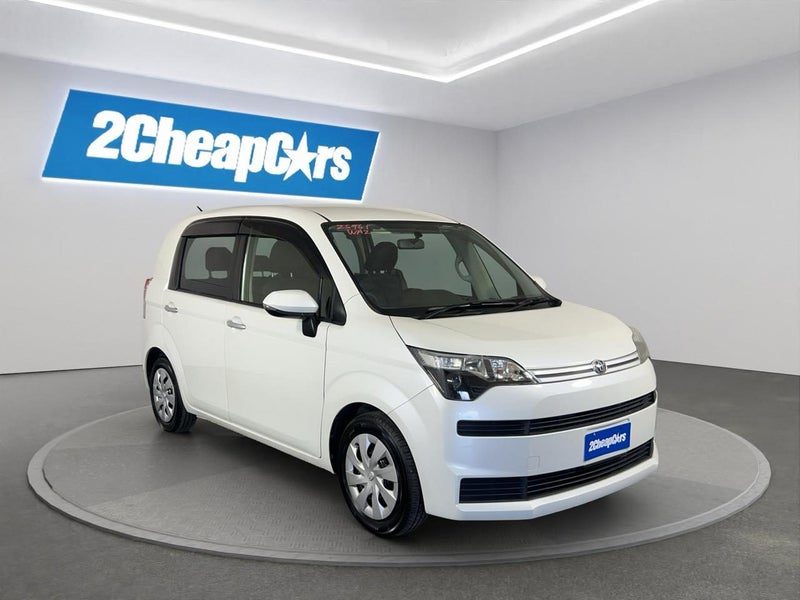 2016 Toyota Spade F, photo 3