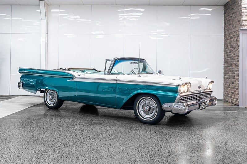 1959 Ford Galaxie Fairlane 500, photo 2