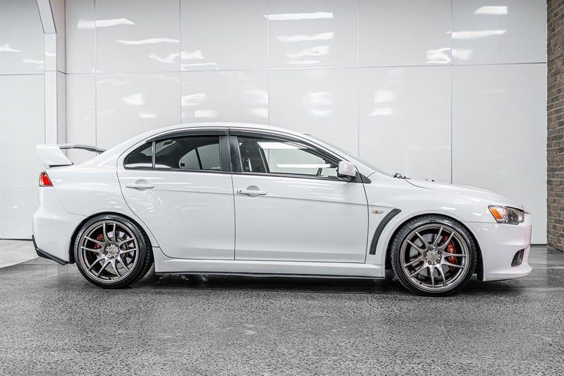 2008 Mitsubishi Lancer EVOLUTION X, photo 2