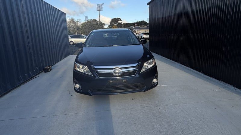 2013 Toyota Camry Hybrid, photo 2